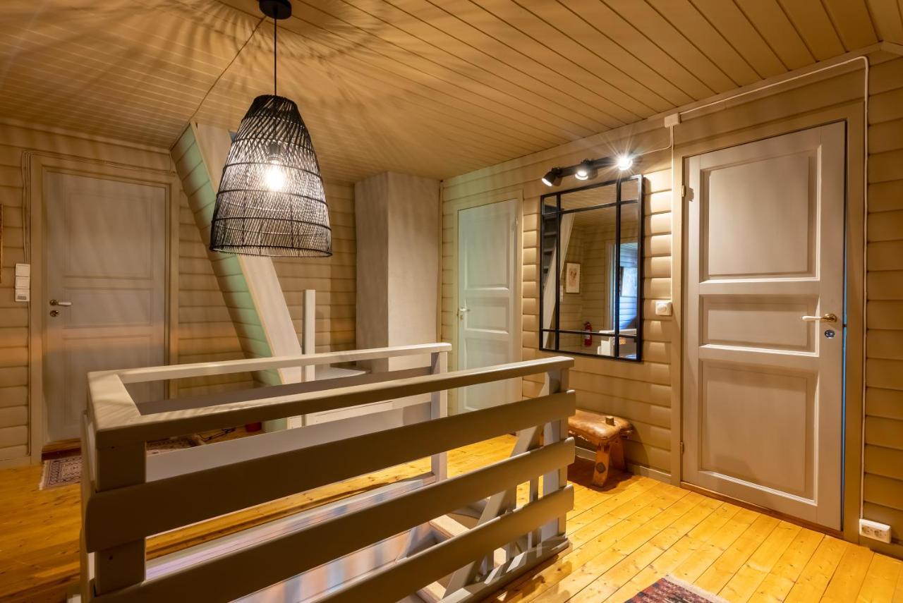 Villa Borgvag - A Unique Seafront Villa In The Heart Of Lofoten Bostad Exterior photo