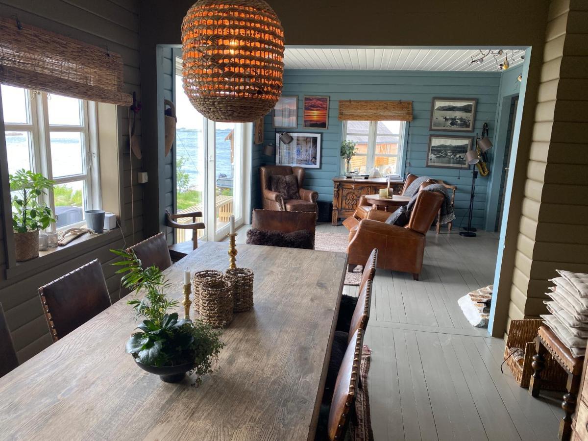 Villa Borgvag - A Unique Seafront Villa In The Heart Of Lofoten Bostad Exterior photo