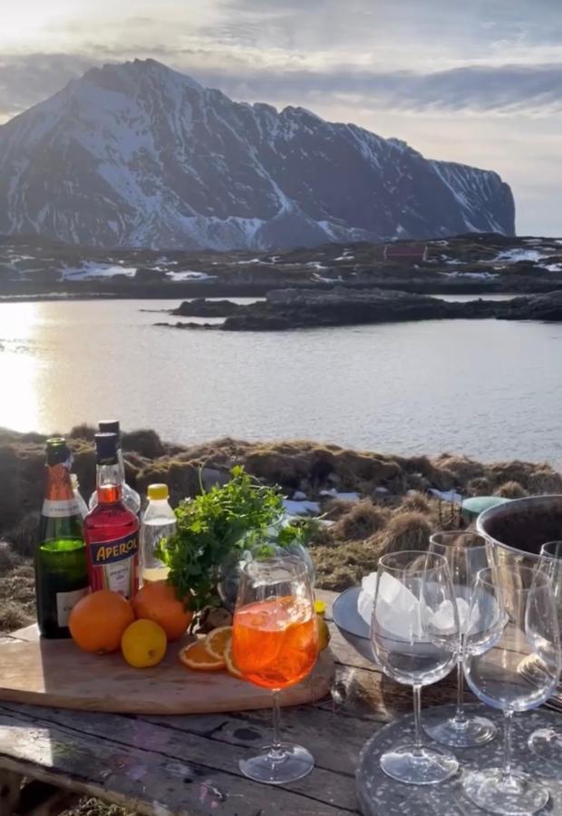 Villa Borgvag - A Unique Seafront Villa In The Heart Of Lofoten Bostad Exterior photo
