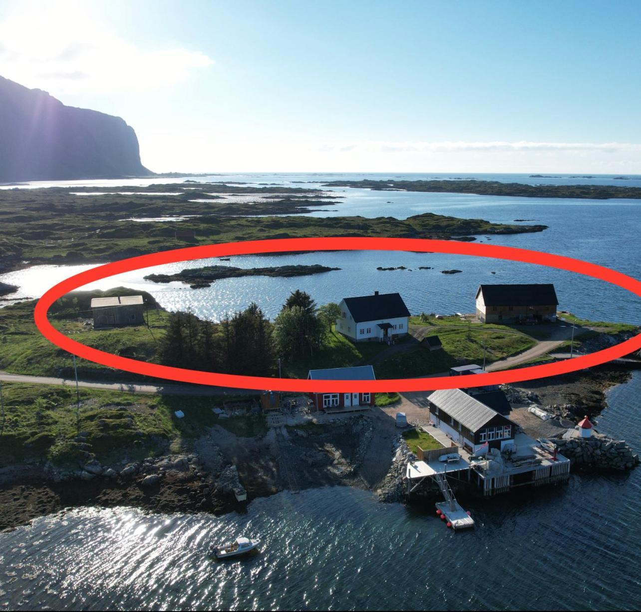 Villa Borgvag - A Unique Seafront Villa In The Heart Of Lofoten Bostad Exterior photo